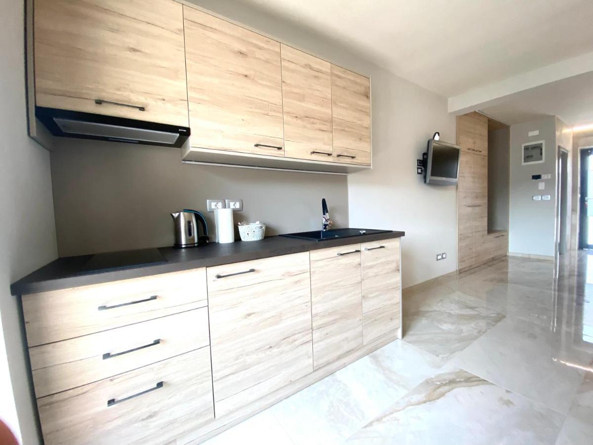 Rooms And Apartments Lisjak Κόπερ Εξωτερικό φωτογραφία