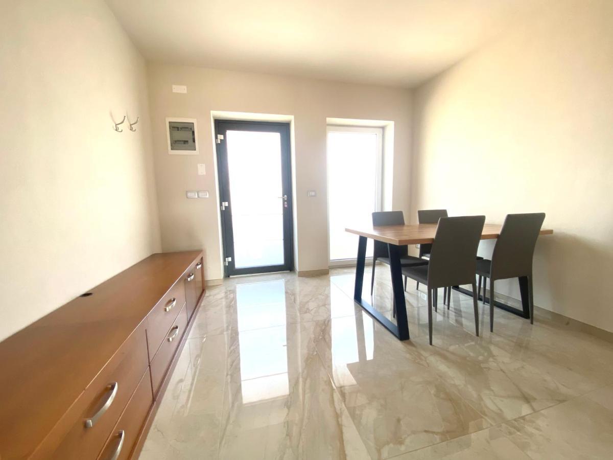 Rooms And Apartments Lisjak Κόπερ Εξωτερικό φωτογραφία